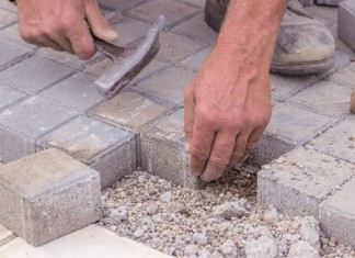 Cement_brick_laying