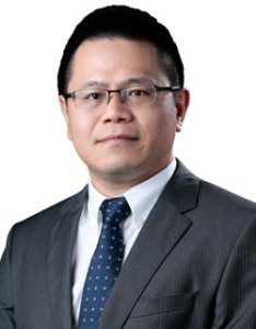 陈晋赓 CHEN JINGENG 中伦律师事务所合伙人 Partner Zhong Lun Law Firm