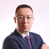 解辰阳-协鑫集团控股有限公司法律部总经理