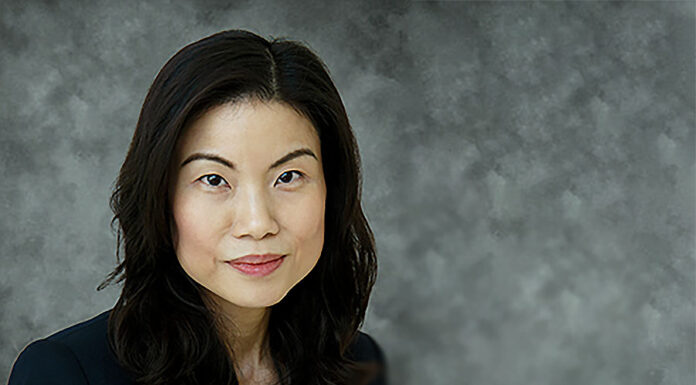 HKEx-has-chosen-Wong-Li-Chien-as-managing-director-and-co-head-of-IPO-vetting,-working-in-partnership-with-Stephanie-Lau-to-oversee-all-issuer-listing-applications-L