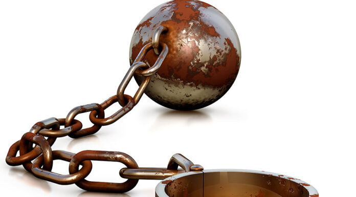 Arbitral awards bound by contract