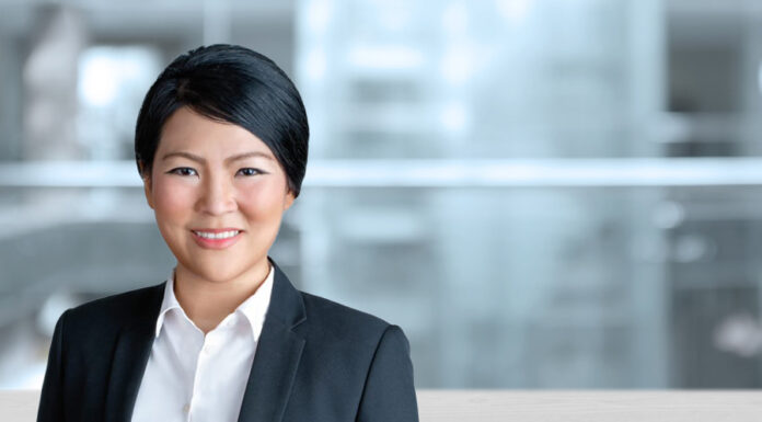 Clyde & Co hired Dutsadee Dutsadeepanich Bangkok