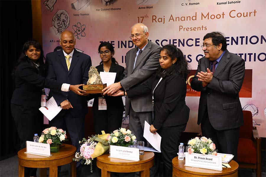 CV-Raman-hologram-graces-Anand-and-Anand-centenary-event-L4