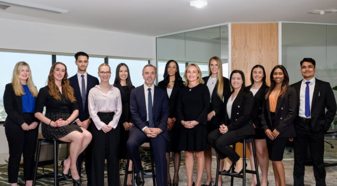 Clyde & Co insurance team of 13 joins Kennedys in Sydney Clyde & Co 13 members joins Kennedys