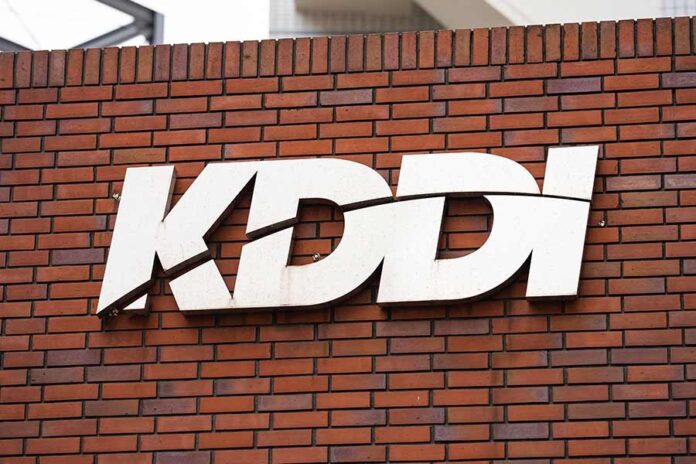 Japan firms' roles in KDDI’s takeover bid