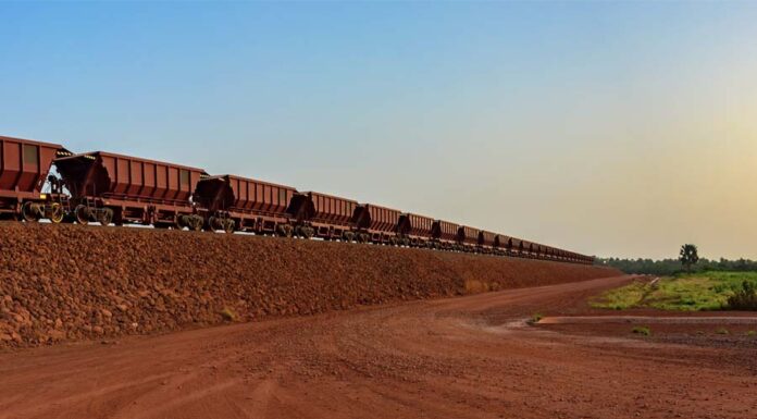 10-plus firms advise on USD20bn iron ore project in Guinea Ten firms advise on USD20bn iron ore project in Guinea