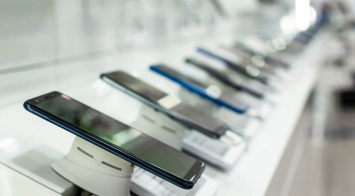 Trio acts on Japan’s largest mobile retailer’s privatisation