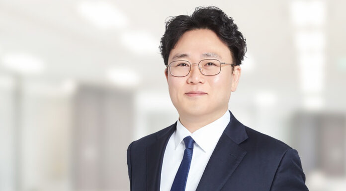 Lee & Ko brings in former senior prosecutor as partner Lee & Ko Ho Dong Cha Partner
