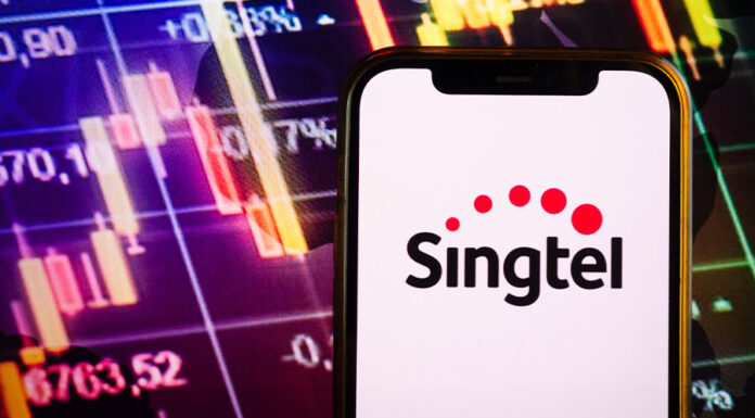 Firms steer USD5.1bn Singtel-KKR acquisition in SG data deal KKR Singtel STT GDC Acquisition