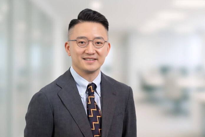 争议解决及监管合伙人重返夏礼文