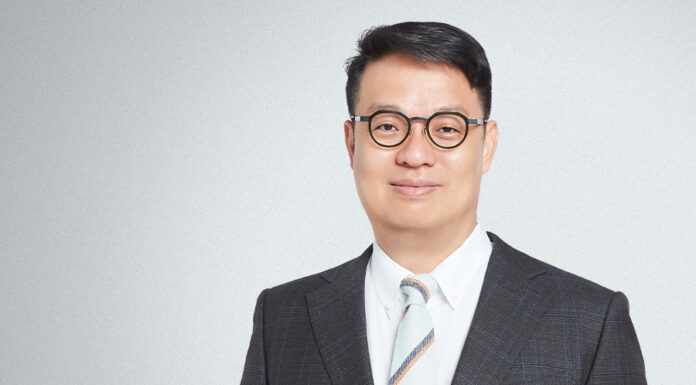 Lee & Ko adds ex-FSC official to bolster compliance practice Lee & Ko Sangrok Shin financial compliance