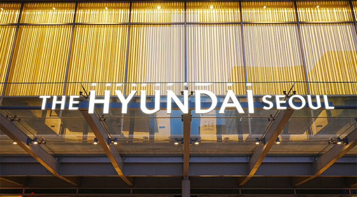 Firms steer Hyundai Home Shopping delisting plan in Korea Firms steer Hyundai Home Shopping delisting plan in Korea